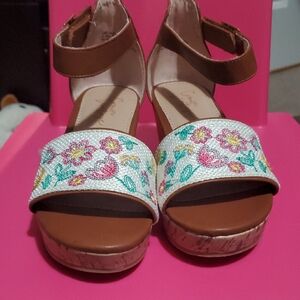 Brown and Cream Floral Sandals